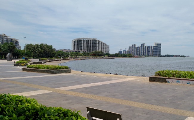 海口包车带司机多少钱一天